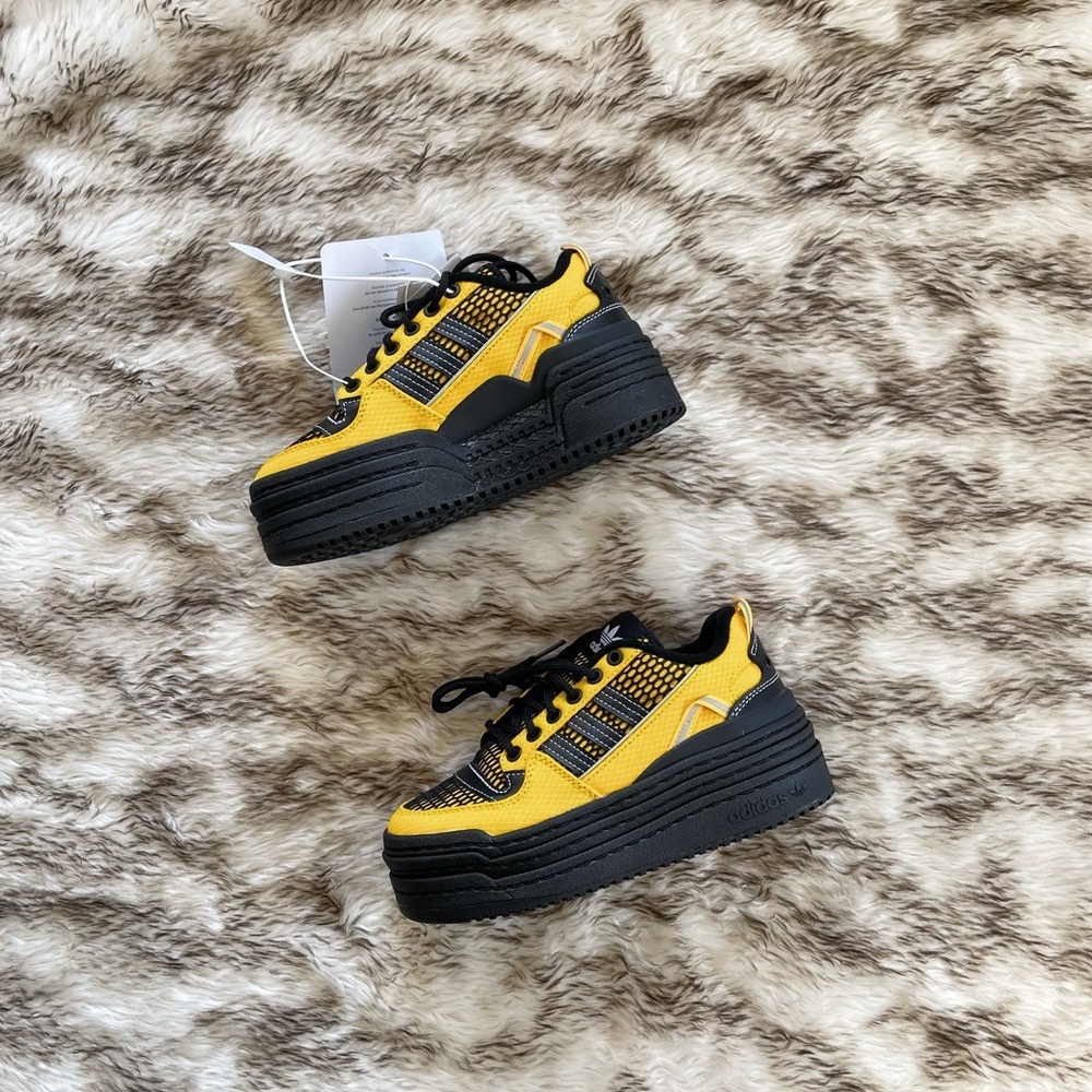 NWT Adidas Platform Shoes